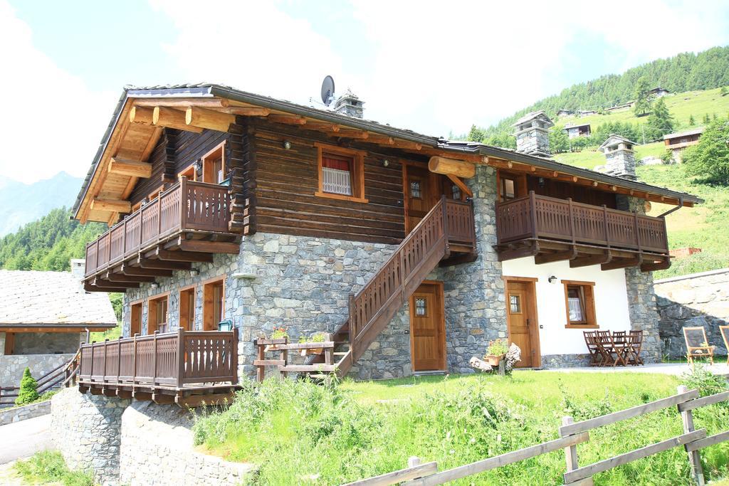 Residence Trompe-L'Oeil Champoluc Dış mekan fotoğraf