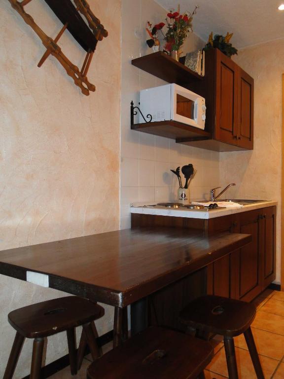 Residence Trompe-L'Oeil Champoluc Oda fotoğraf